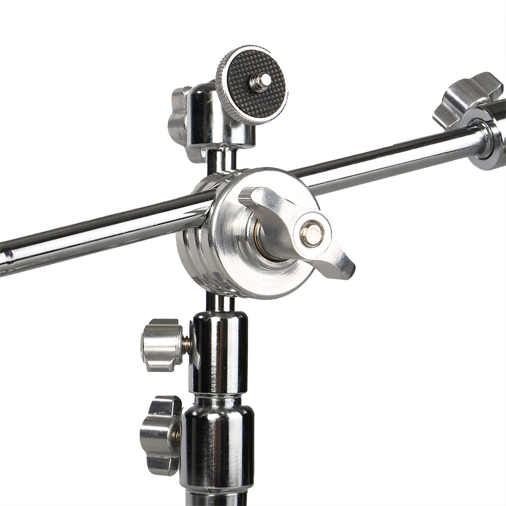 Détail de la tête de serrage et de la mini rotule du Pocket C-stand StudioKing PCS-6202