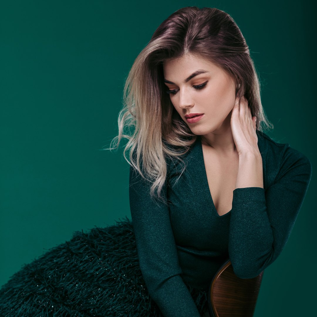 fond papier vert deep green femme model