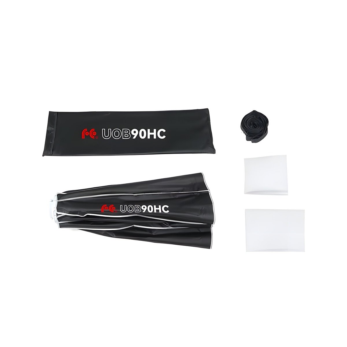 Contenu de la softbox parabolique Falcon Eyes UOB repliée : housse, grille et deux diffuseurs