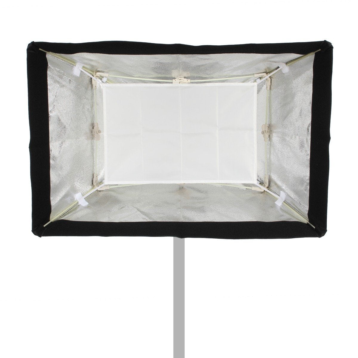 Softbox Falcon Eyes FESB 60x90 cm ouverte, petite toile de diffusion intérieure en place