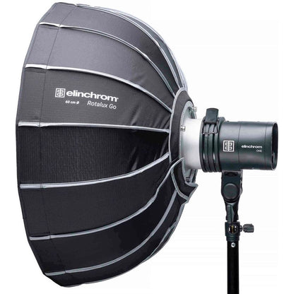 Octabox Elinchrom Rotalux Go 60 cm montée sur un flash Elinchrom ONE sur pied 