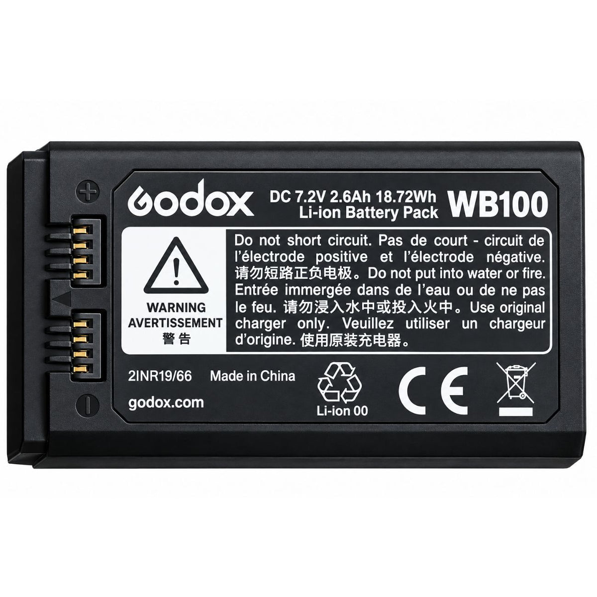 Batterie Godox WB100Pro vue de face, étiquette WB100 7,2 V 2,6 Ah 18,72 Wh et contacts