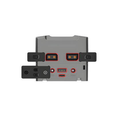 Prises de la batterie Rolux Dynasty III 150 Wh : deux D-Tap, USB-A, USB-C et sorties DC 12 V et 8,4 V 