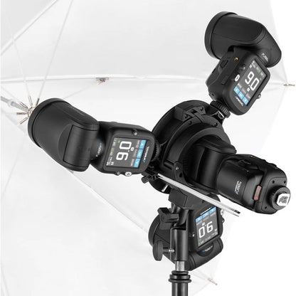 Quatre flashs cobra Westcott montés sur le S-Bracket 2 avec un parapluie