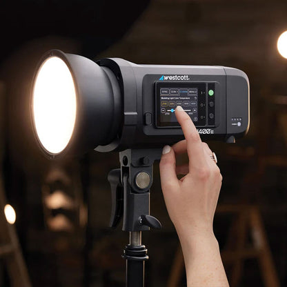 Réglage de la température de la lampe pilote sur l'écran du flash Westcott FJ400 II