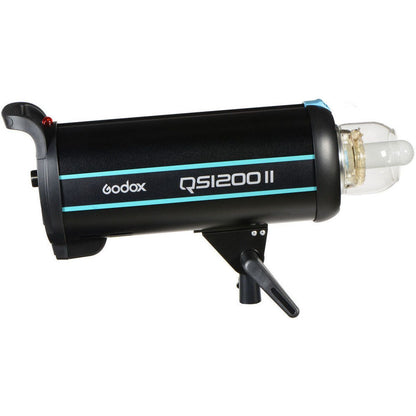 Flash studio Godox QS1200II de profil, tube éclair et lampe pilote à nu sur la monture Bowens