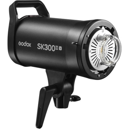 Flash studio Godox SK300III-V de trois quarts avant avec tube éclair et poignée de transport