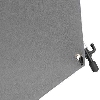 Fond Photo Anti-Froissage Westcott X-Drop Pro 2,4 x 2,4 m, coloris gris, vue de détail du tissu et de l'œillet de fixation 