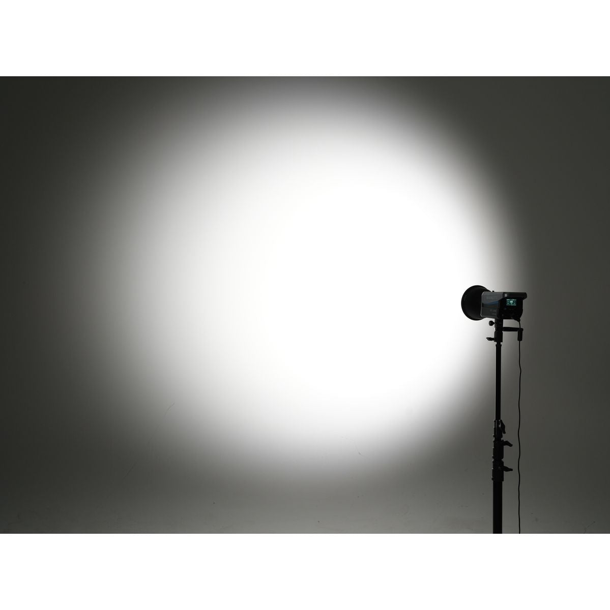 Lampe LED Nanlite FC-120C RGB, écran couleur
