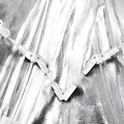 Détail des articulations blanches des baleines de l'octabox pliable Falcon Eyes FEOB