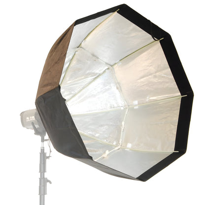 Octabox profonde Falcon Eyes FEOB-10EX-HC ouverte sur flash, intérieur argenté sans diffuseur