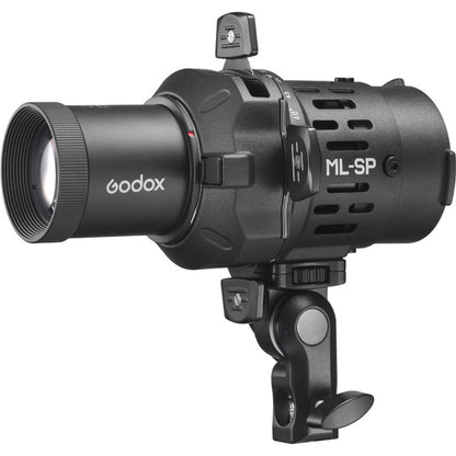 Projecteur Godox ML-SP objectif 36° vu de trois quarts, couteau de cadrage en haut 