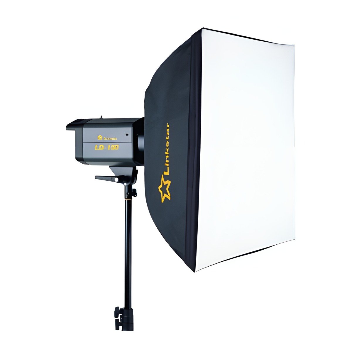 Softbox Linkstar RS-6090LSR de 60x90 cm montée sur une lampe de studio Linkstar, vue de trois quarts