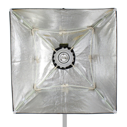 Intérieur argenté de la softbox carrée Linkstar QSSX-7575, vue de face sans diffuseur 