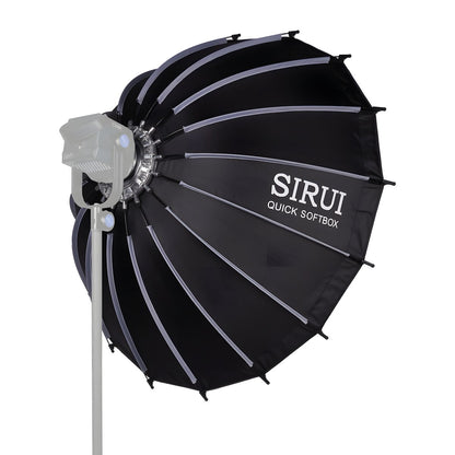 Softbox Sirui RGX105 de trois quarts, montée sur une lampe, baleines blanches sur tissu noir 