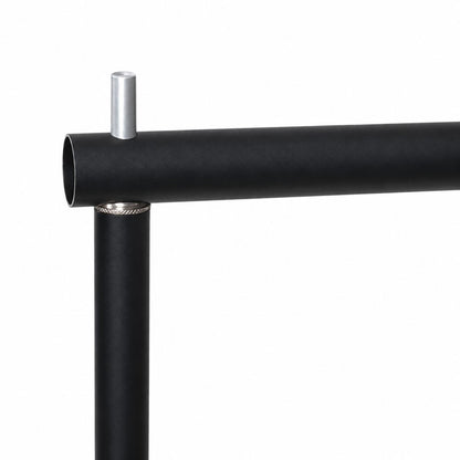 Barre transversale du support de fond Falcon Eyes B-1313 emboîtée sur le spigot du pied
