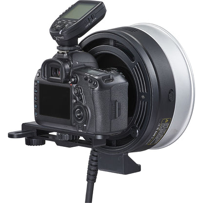 Support rotatif Godox FLB-90 avec un reflex et un déclencheur XPro fixés au centre de la tête R1200